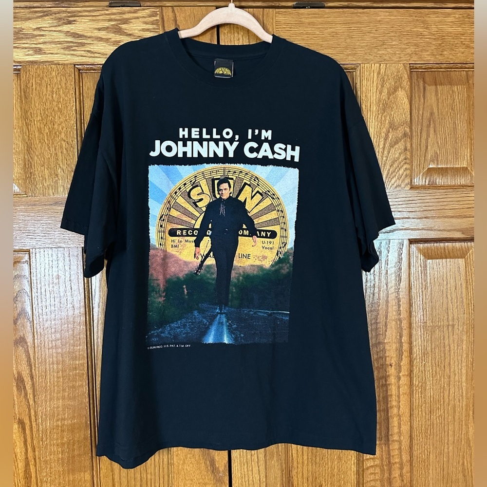 Johnny Cash Graphic T-Shirt - Black Men’s Size XL
